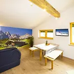 Alpenhof Grafleiten Casa de hóspedes 4*