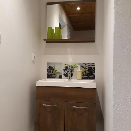 البينهوف جرافليتن بيت ضيافة